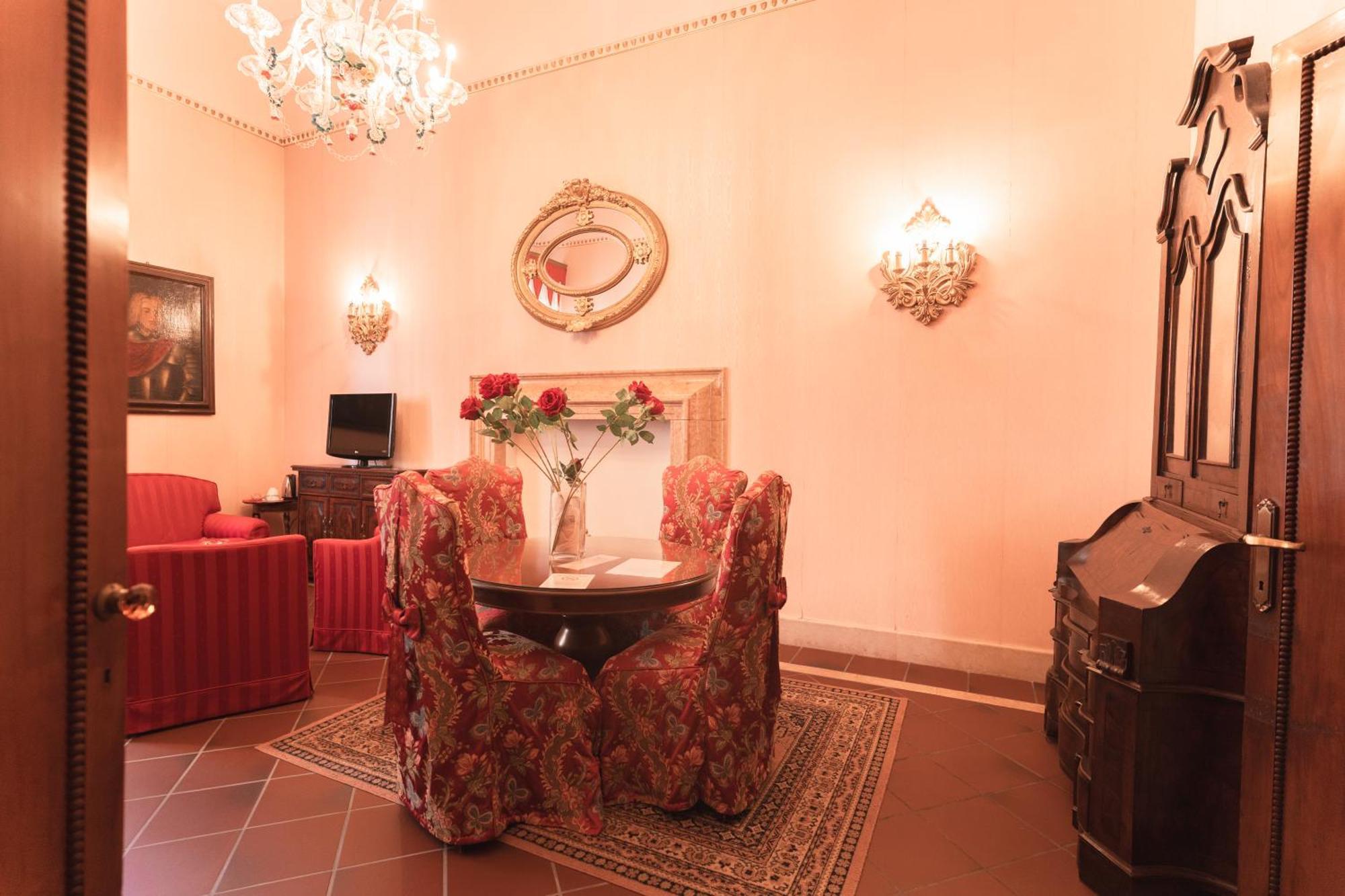 Hotel Duchessa Isabella Collection By Gsa Hotels Ferrare Extérieur photo